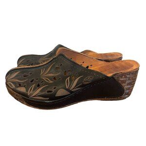 LaPinta EU 39 Women 7-7.5 laser cut Clogs slip-on Heel shoes Brown Mules